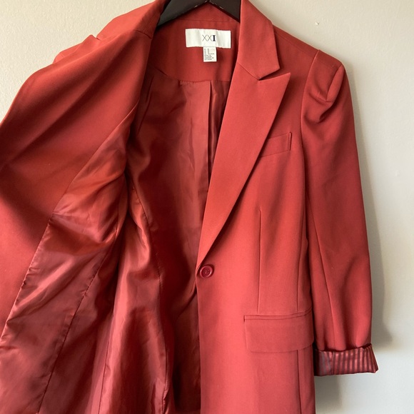 Women’s XXI rust coloured Blazer with structured shoulders - Picture 7 of 9
